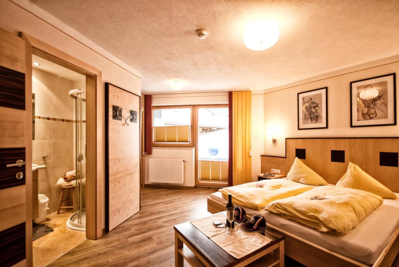 Aparthotel Fernblick Fiss Exterior photo