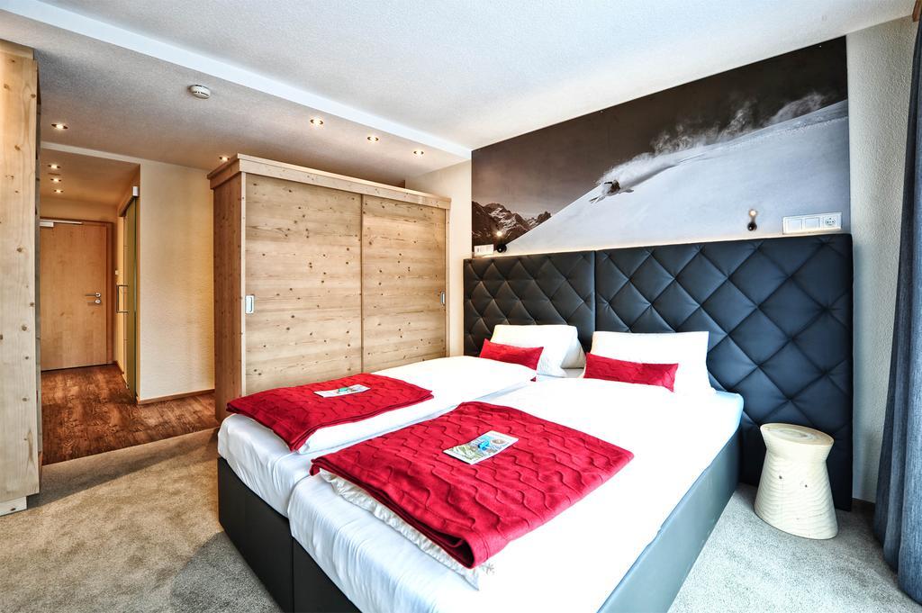 Aparthotel Fernblick Fiss Exterior photo