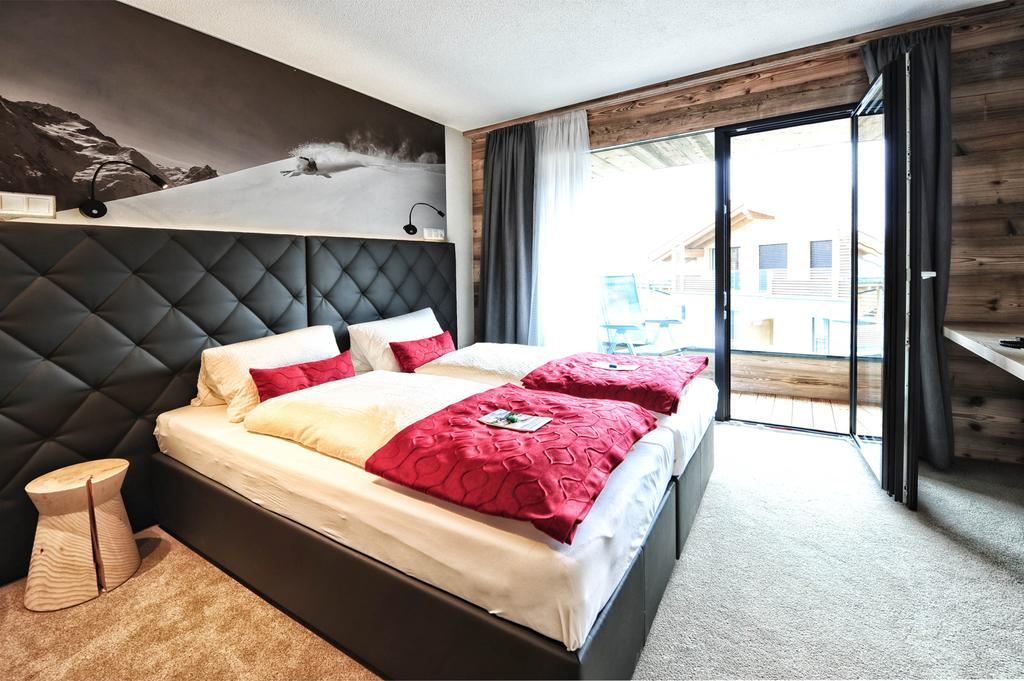 Aparthotel Fernblick Fiss Exterior photo